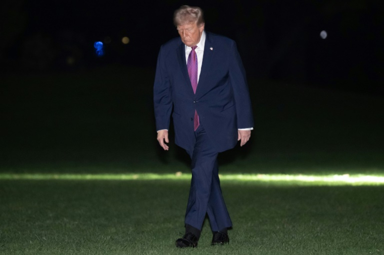 Le président américain Donald Trump à la Maison Blanche, le 17 avril 2026 ( AFP / SAUL LOEB )