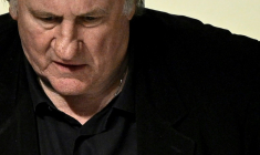 Gérard Depardieu le 27 mars 2025, à Paris ( AFP / JULIEN DE ROSA )