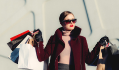 Ces fameuses marques de luxe qui séduisent les jeunes malgré la crise