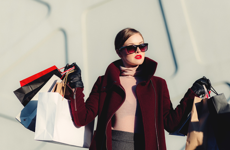 Ces fameuses marques de luxe qui séduisent les jeunes malgré la crise