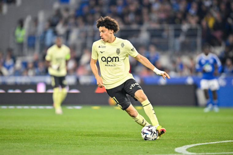 Un concurrent sérieux face au PSG pour Maghnes Akliouche ?