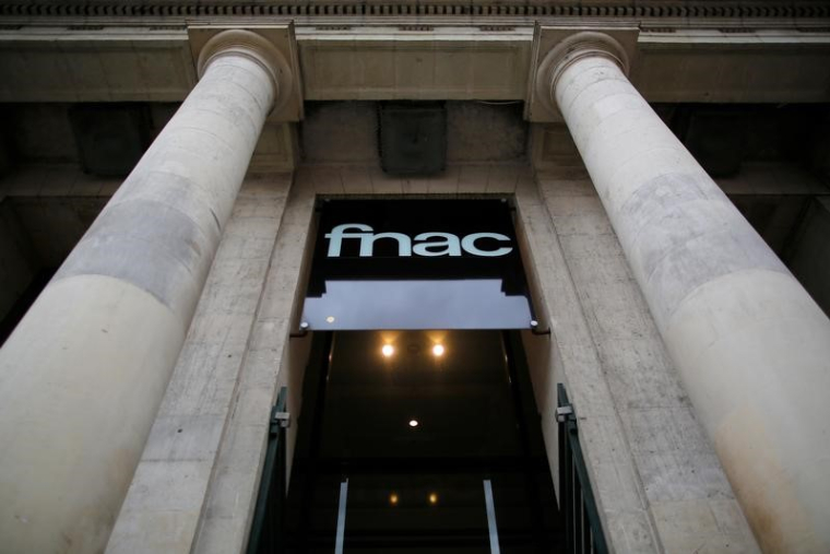 LA CONCURRENCE SE SAISIT DES CESSIONS PROMISES PAR FNAC DARTY