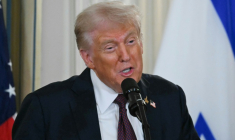 Le président américain Donald Trump lors d'une conférence de presse avec le Premier ministre israélien Benjamin Netanyahu à la Maison Blanche, à Washington, le 29 septembre 2025 ( AFP / ANDREW CABALLERO-REYNOLDS )