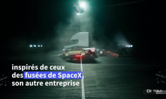 Musk dévoile une voiture Tesla "volante"