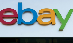 La plateforme de ventes en ligne américaine eBay est visée par une enquête après avoir été signalée par le gouvernement pour la vente de produits illégaux ( AFP / JOSH EDELSON )