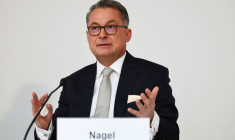 Joachim Nagel, président de la Bundesbank, lors d'une conférence de presse à Francfort
