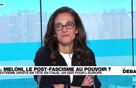 G. Meloni, le post-fascisme au pouvoir ? L'extrême droite en tête en Italie, un défi pour l'Europe