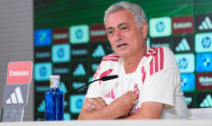 José Mourinho se paie la Ligue 1