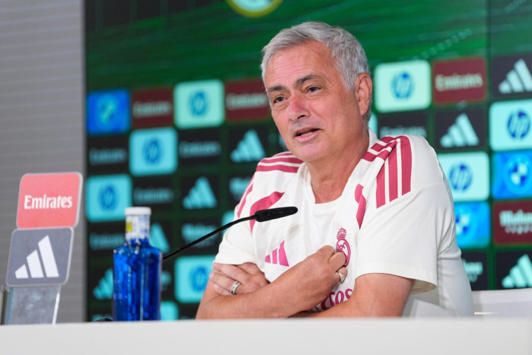 José Mourinho se paie la Ligue 1