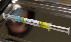 L'AEM NE PRÉVOIT PAS D'AUTORISATION POUR LE VACCIN DE CUREVAC AVANT LE MOIS D'AOÛT