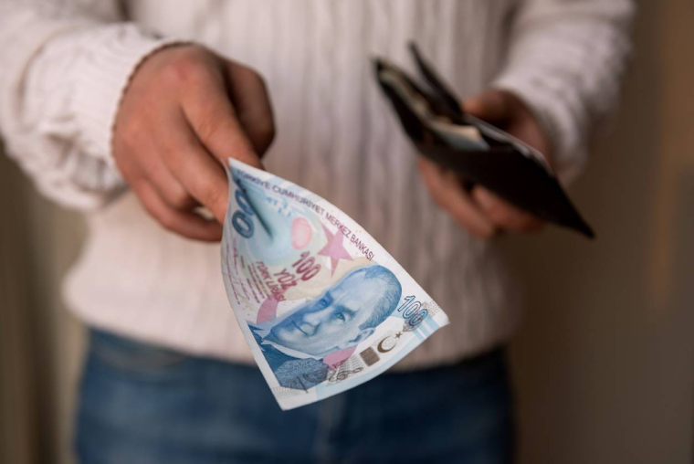 La contribution exceptionnelle sur les hauts revenus / iStock.com - turk_stock_photographer