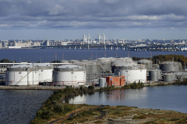 Un terminal pétrolier, à  Saint Petersbourg, en septembre 2025 (illustration) ( AFP / OLGA MALTSEVA )