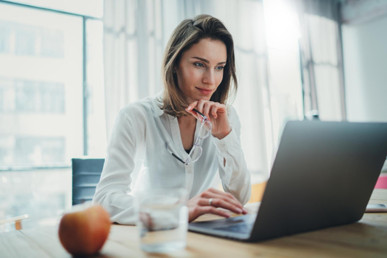 La crise sanitaire freine le rachat d’actions. ( crédit photo : SFIO CRACHO/Shutterstock / SFIO CRACHO )