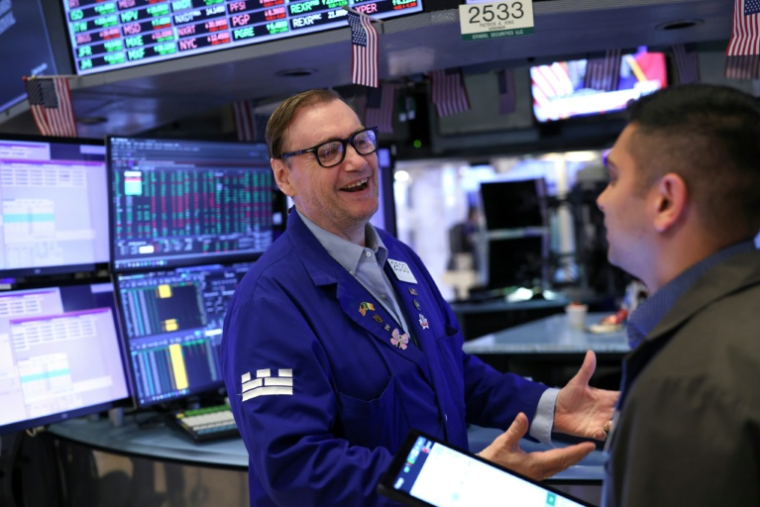 Des opérateurs à la Bourse de New York le 11 août 2025 ( AFP / TIMOTHY A. CLARY )
