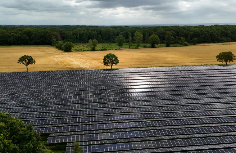 Une ferme solaire à Wadersloh–Liesborn, en Allemagne. ( AFP / INA FASSBENDER )