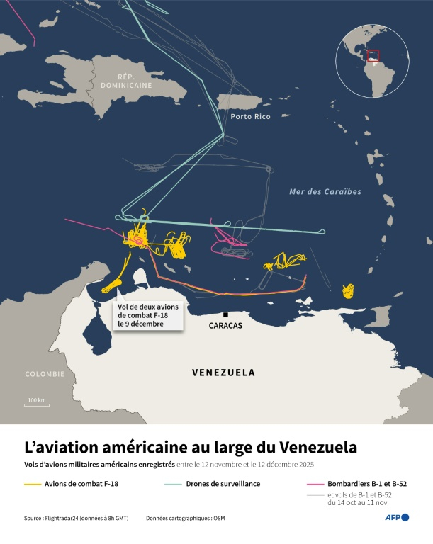 Carte montrant les vols d'avions de combat et de drones de surveillance maritime de l'armée américaine captés, dans la mer des Caraïbes, par le site spécialisé Flightradar24 entre le 12 novembre et le 12 décembre, et en plus entre le 14 octobre et le 12 décembre pour les avions bombardiers. Données arrêtées à 8H00 GMT. ( AFP / Luca MATTEUCCI )