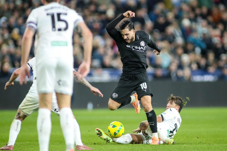 Rayan Cherki : plus léger donc plus fort ?