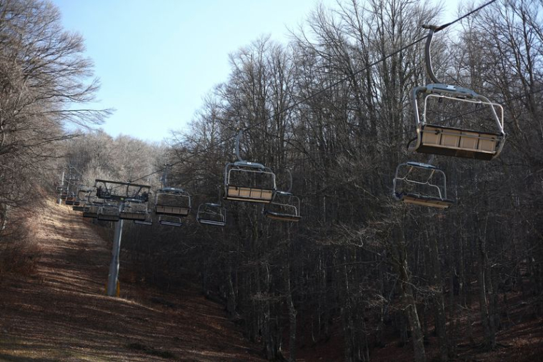 Les Apennins italiens font face à une saison de ski décevante en raison de températures anormalement élevées