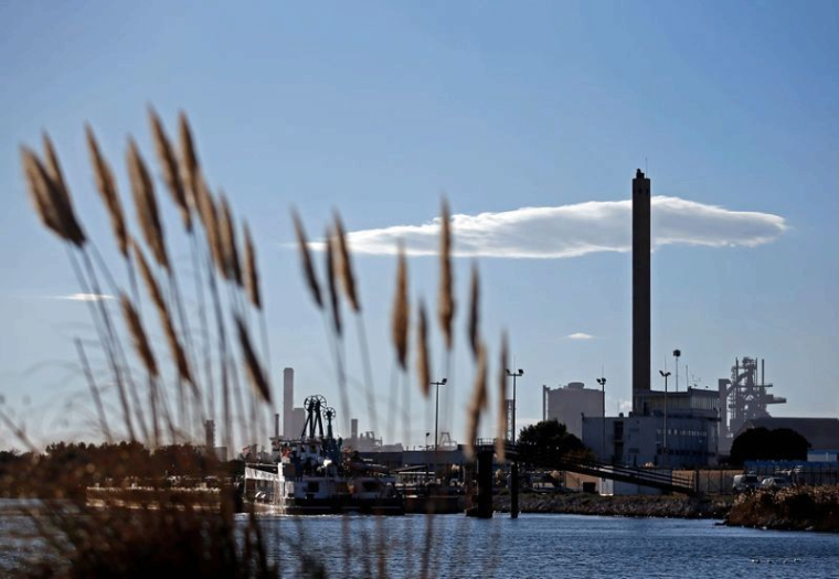LA RÉGION PACA INQUIÈTE POUR L'AVENIR DE L'ACIÉRIE ARCELORMITTAL DE FOS-SUR-MER