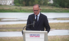 Édouard Philippe veut une "véritable politique de sécurité climatique"