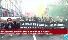 Rassemblement sous tension : les Kurdes manifestent après l'attaque meurtrière à Paris