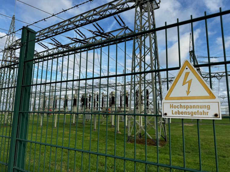 Tentative de sabotage d'un court-circuit dans une installation du réseau électrique à Dormagen