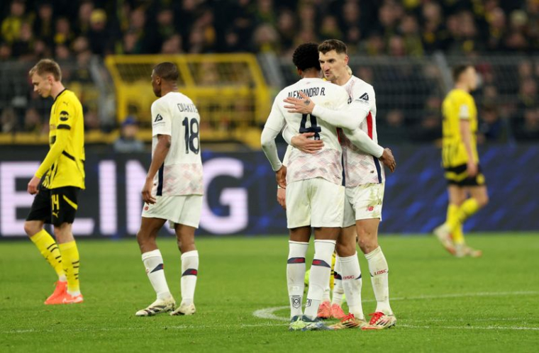 Ligue des Champions - Huitièmes de finale - Match aller - Borussia Dortmund v Lille