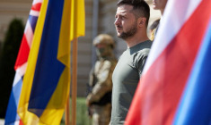 UKRAINE: AU MOINS 15 MORTS DANS UNE FRAPPE RUSSE CONTRE UNE GARE, DECLARE ZELENSKY