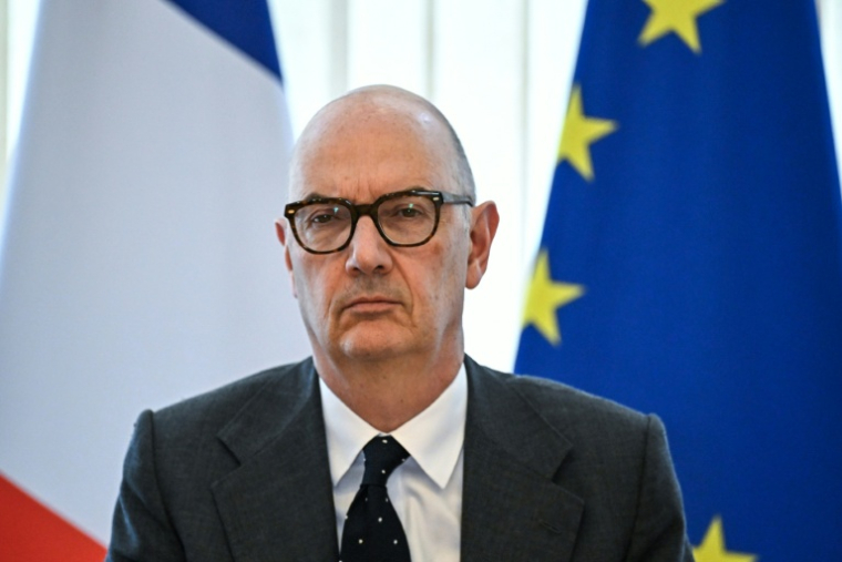 Le ministre de l'Economie Roland Lescure, à Bercy à Paris le 9 avril 2026 ( AFP / JULIEN DE ROSA )