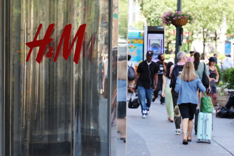 ( GETTY IMAGES NORTH AMERICA / MICHAEL M. SANTIAGO )