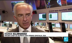 Débris spatiaux : l'Europe commande la première mission de nettoyage en orbite