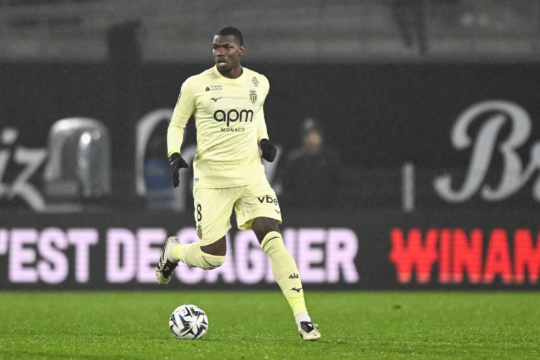 Paul Pogba, premiers coups de pioche