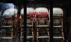 SOUPÇONS DE DÎNERS HAUT DE GAMME À PARIS, DARMANIN DEMANDE DES VÉRIFICATIONS