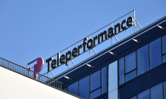 le logo de Teleperformance sur un bâtiment du groupe. (Crédit:  / Adobe Stock)