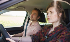 En cas de divorce, le compte joint court toujours. Vous devez en demander la clôture.