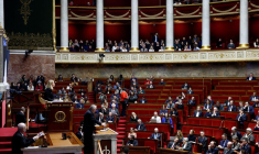Discussion et vote du projet de loi de finances 2025 à l'Assemblée nationale à Paris