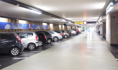 Les investisseurs peuvent compter sur un rendement moyen de 5,5 % nets avant impôts pour une place de parking à Paris (illustration). (Pixabay / Hans)