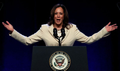 La vice-présidente américaine Kamala Harris lors de la convention constitutionnelle de UNITE HERE, à New York
