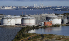 Un terminal pétrolier à Saint-Petersbourg, en Russie. ( AFP / OLGA MALTSEVA )