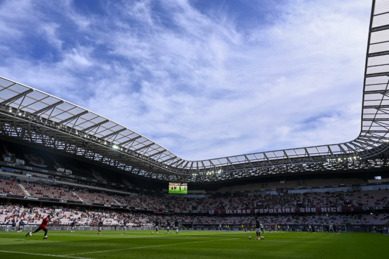 ( AFP / FREDERIC DIDES )