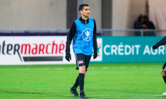 À 51 ans, Nassim Akrour raccroche les crampons