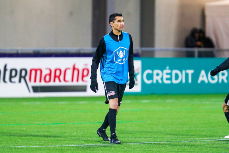 À 51 ans, Nassim Akrour raccroche les crampons