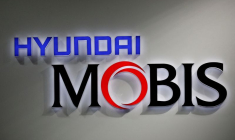 Le logo de Hyundai Mobis lors du Salon de l'automobile de Séoul 2019 à Goyang