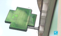 Vaccination avec AstraZeneca : le premier ministre Jean Castex montre l'exemple