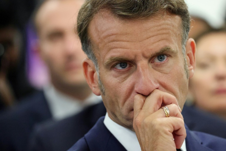 Le président Emmanuel Macron, le 22 mai 2026 à Bruyères-le-Châtel, au sud de Paris ( POOL / Ludovic MARIN )
