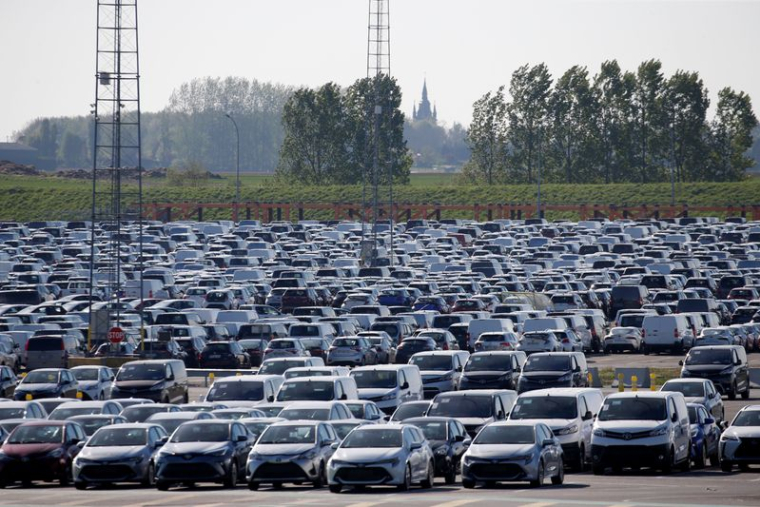 FRANCE/AUTO: LA PÉNURIE DE PUCES RISQUE DE PESER SUR LA REPRISE DU MARCHÉ EN 2021