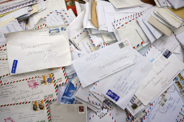 ISRAËL VA VENDRE SA POSTE À UN INVESTISSEUR PRIVÉ AU LIEU DE L'INTRODUIRE EN BOURSE