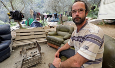 LE MILITANT CÉDRIC HERROU ANNONCE AVOIR ÉTÉ DÉFINITIVEMENT RELAXÉ
