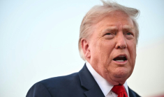 Le président américain Donald Trump à la base aérienne Andrews, dans l'Etat américain du Maryland, le 19 juillet 2026 ( AFP / Mandel NGAN )