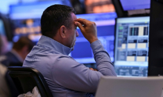 Un opérateur à la Bourse de New York, le 12 mai 2025. ( AFP / ANGELA WEISS )